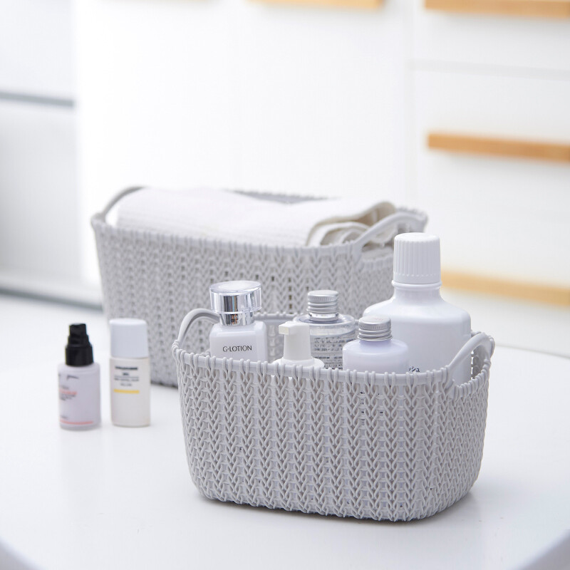 日式藤编塑料收纳篮 卫生间化妆品桌面整理新选择